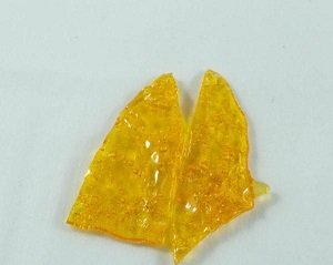 PINEAPPLE KUSH SHATTER (TOP SHELF)